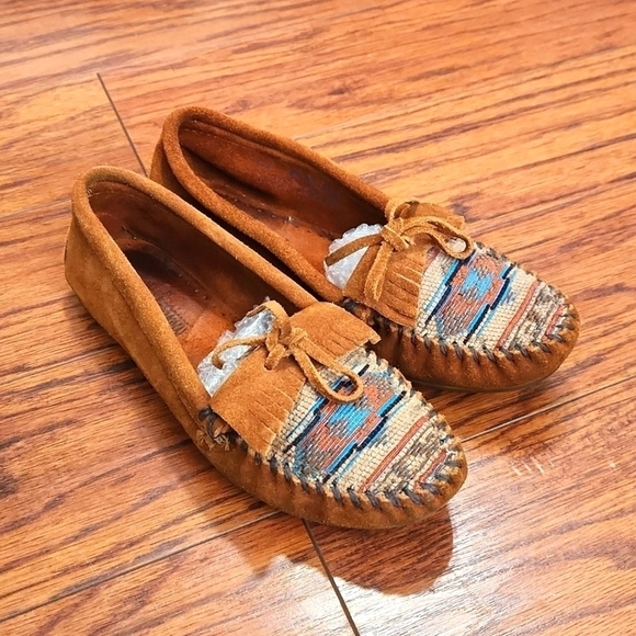 Minnetonka Shoes - Minnetonka Women's Kilty Hardsole Moccasin